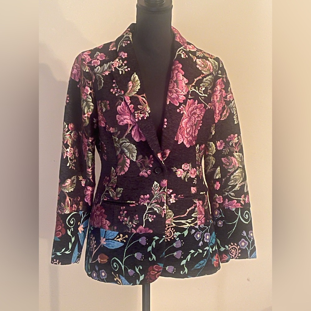 NWT Johnny Was Rosalyn Jacquard Jacket style R47323-8 Size XS.